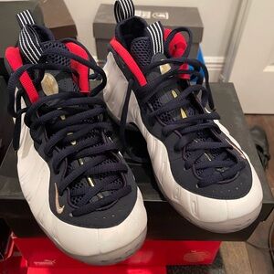 Nike Kids Sneakers - Navy, White, and Red